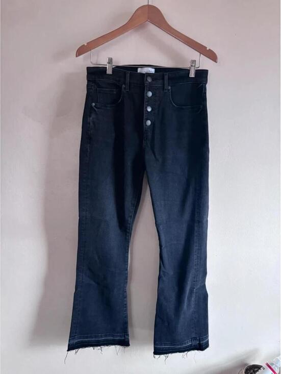 LOFT Denim - LOFT High Waist Flare Crop Jeans in Black size 6